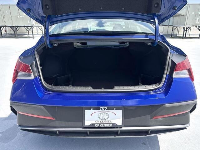 Used 2024 Intense Blue Hyundai SEL image 9