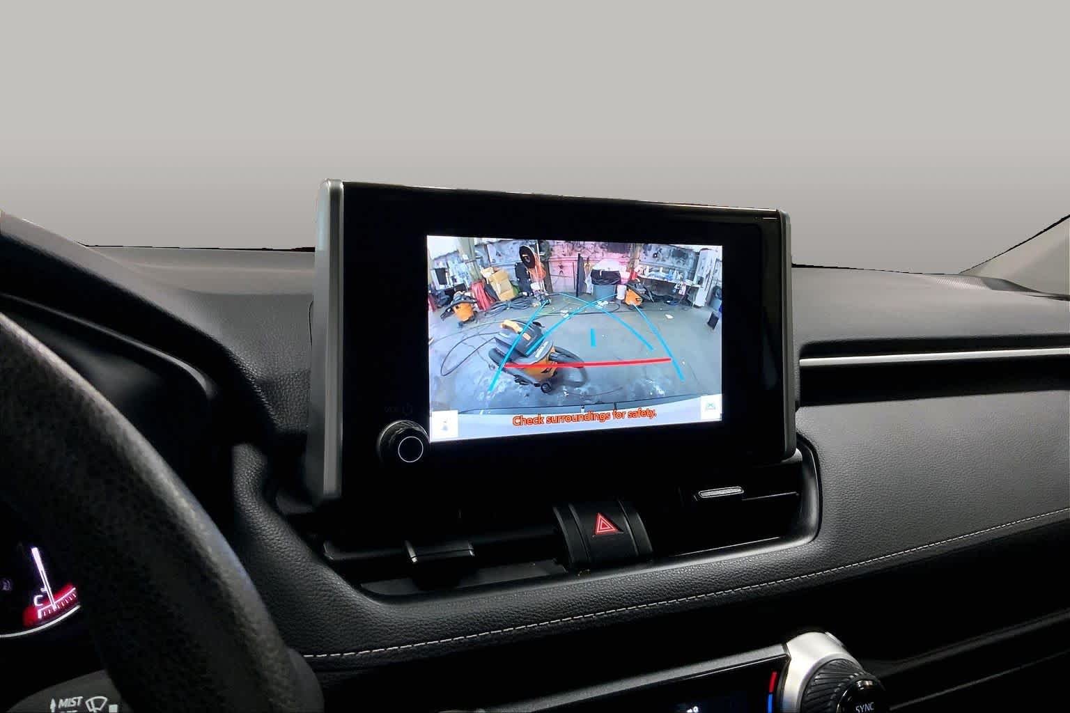 Used 2023 Ice Cap Toyota XLE image 27