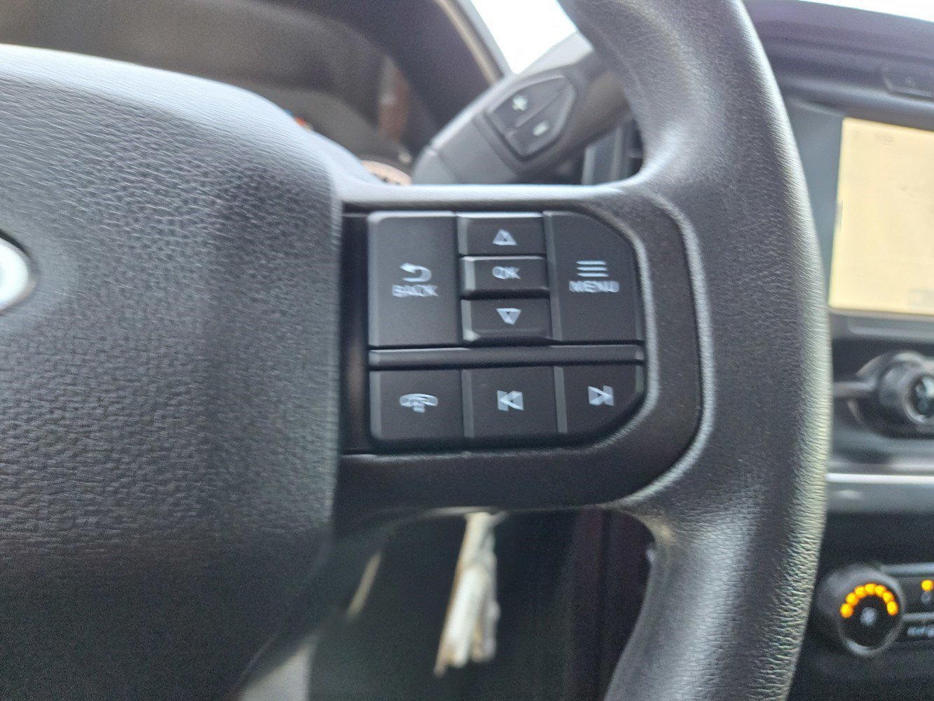 Used 2023 Blue Ford XLT image 19