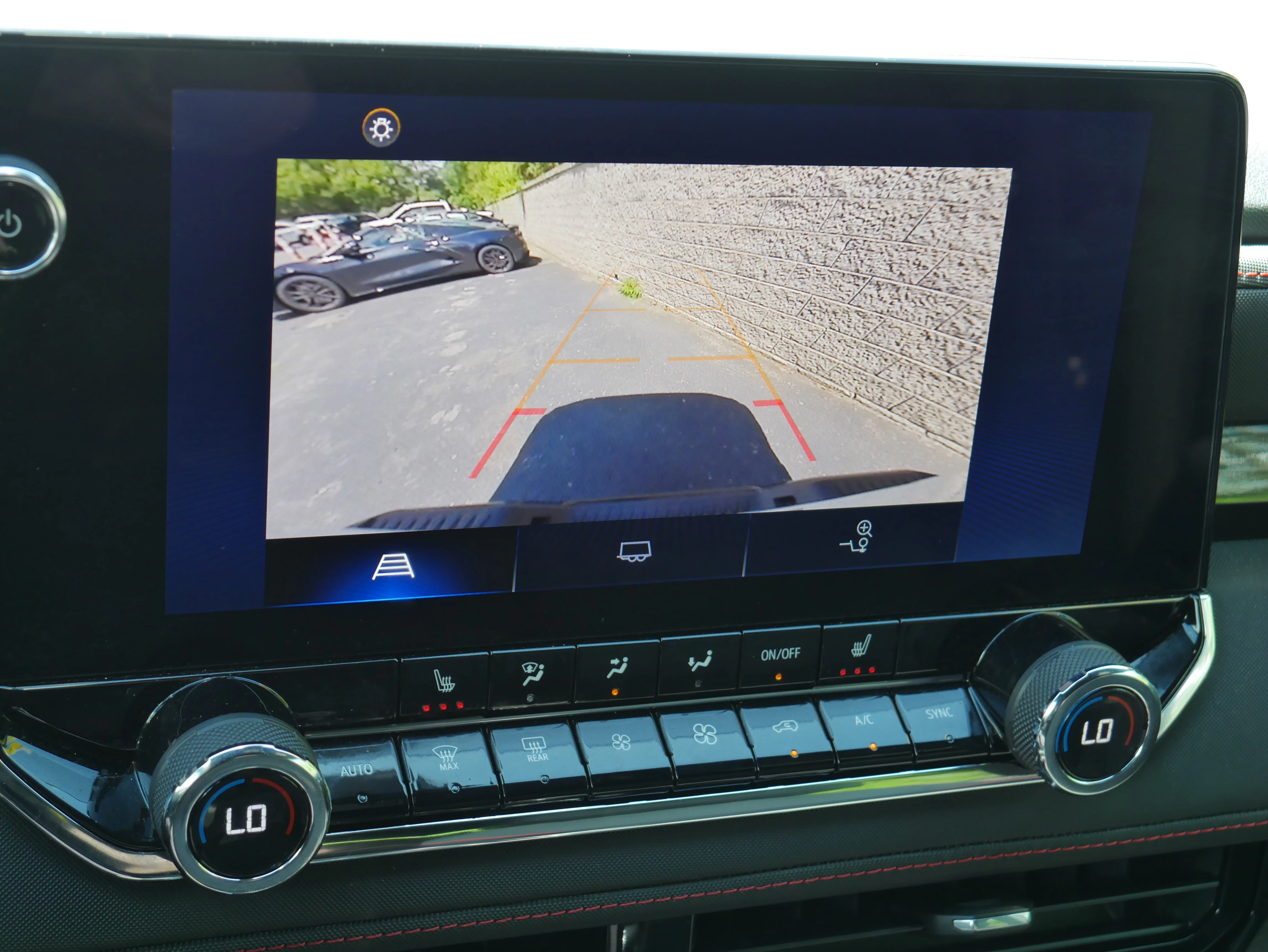 2023 Chevrolet Colorado Z71 - Photo 21
