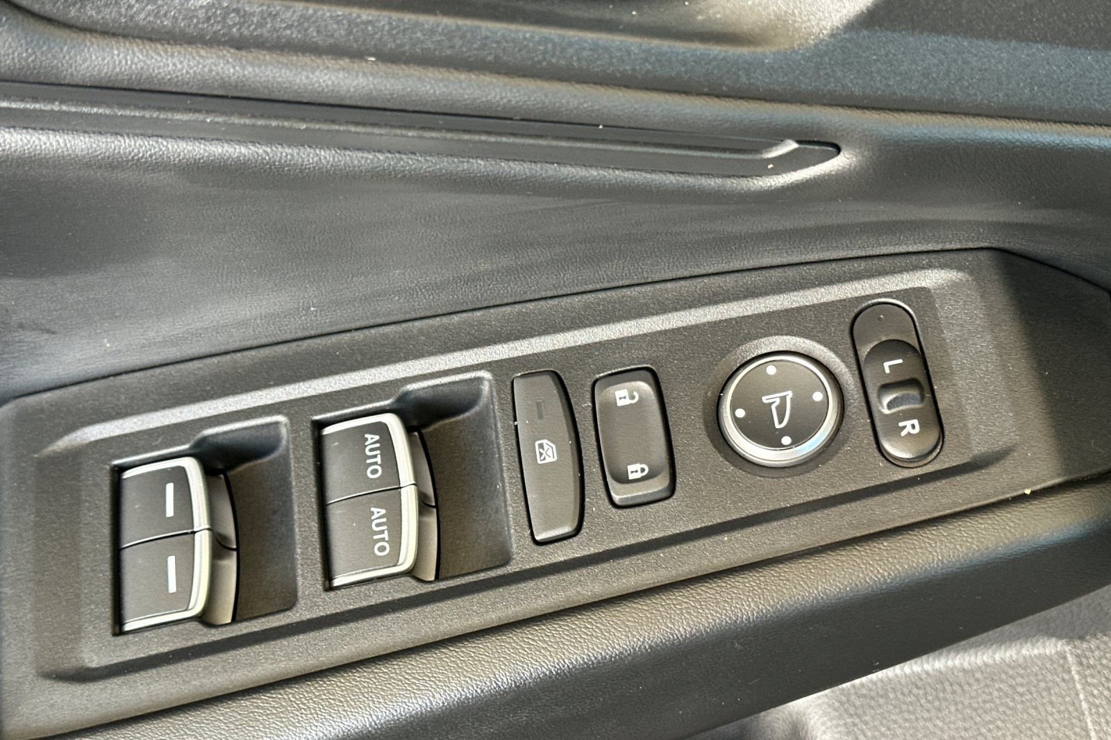 Used 2024 Gray Honda EX image 12