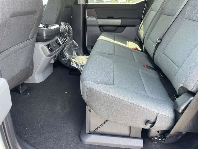 New 2026 White Ford XLT image 9