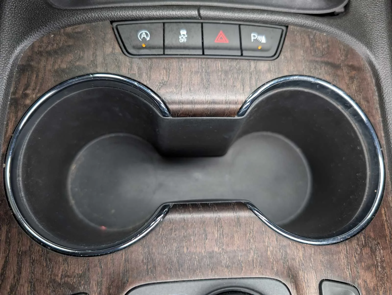 Used 2023 Volcanic Red Tintcoat GMC Denali image 30