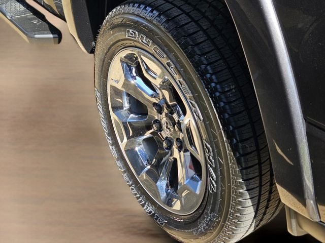 New 2026 Granite Crystal Metallic Clear-Coat Exterior Paint RAM Big Horn/Lone Star image 5