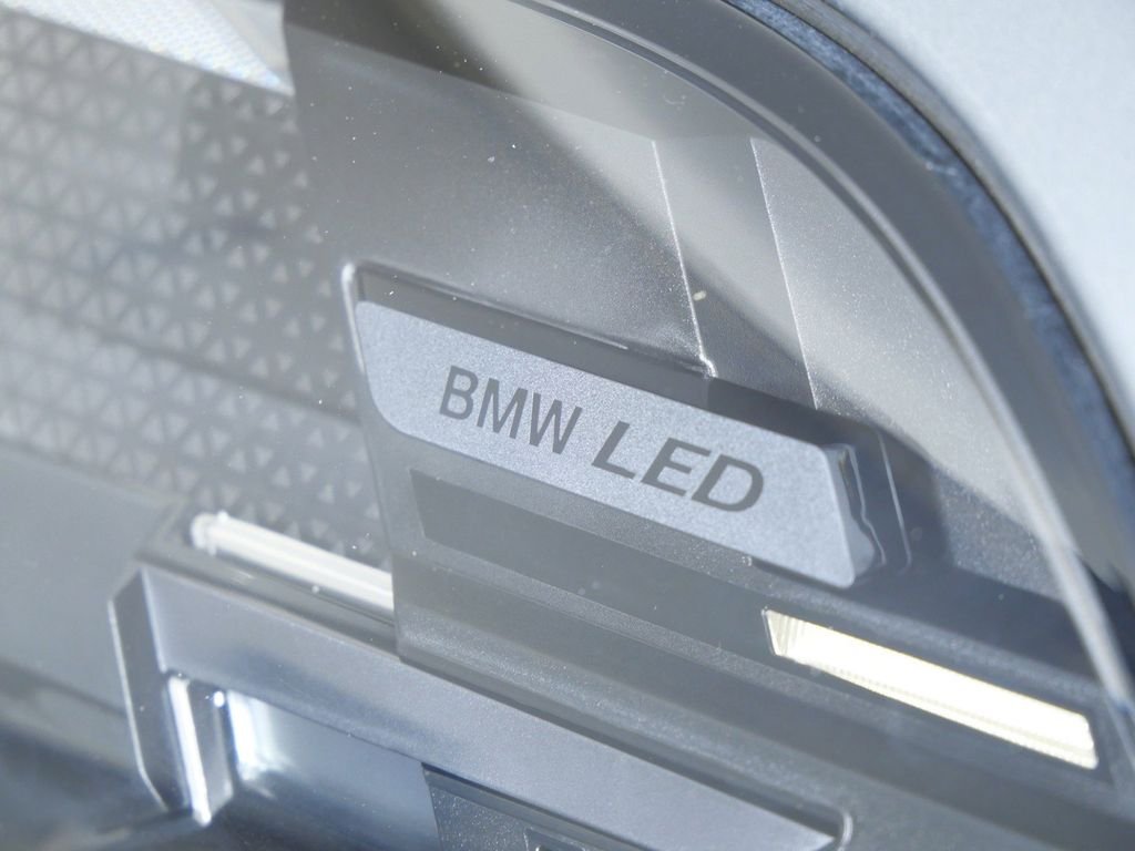Certified Used 2024 Skyscraper Grey Metallic BMW xDrive40i image 5