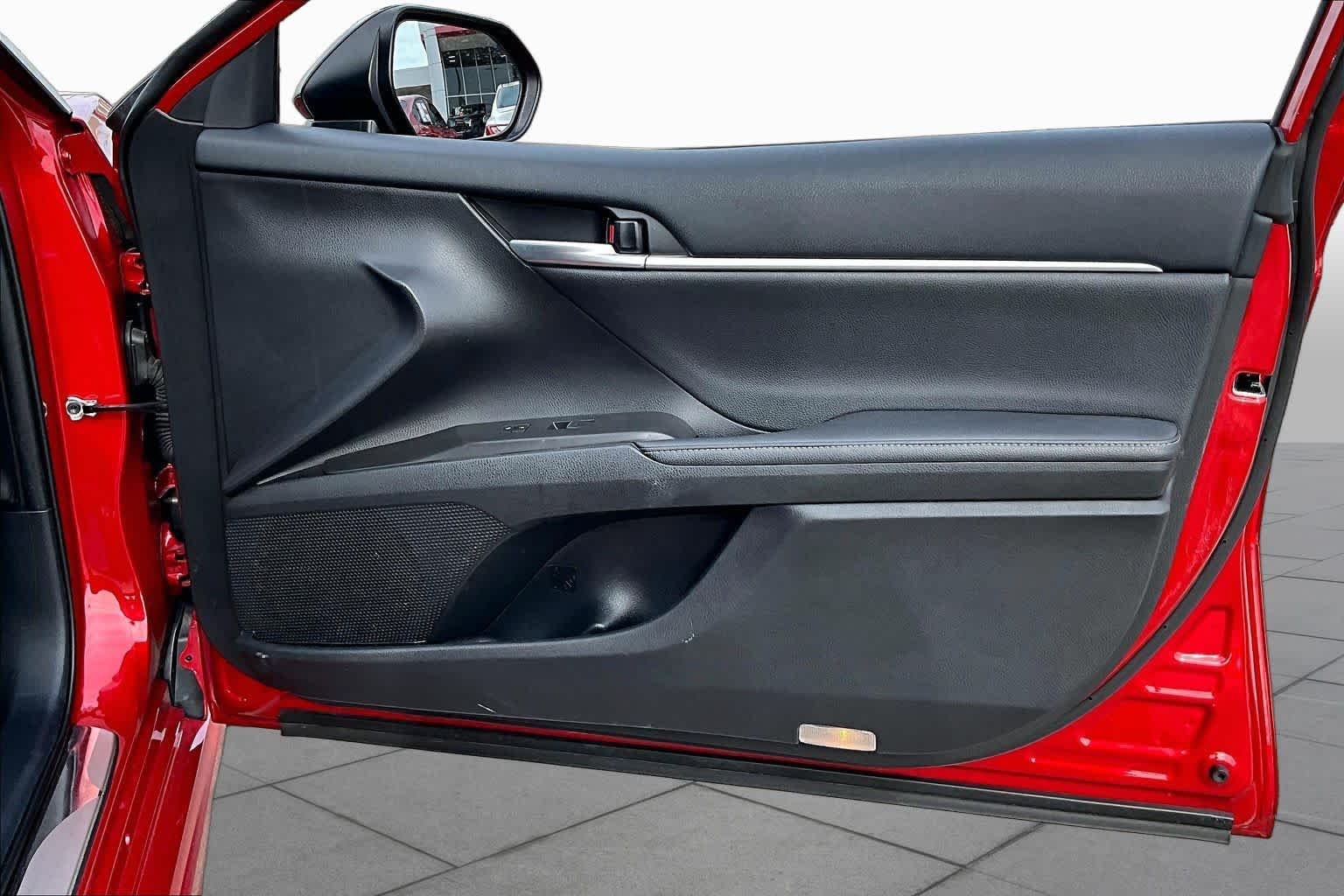 Used 2024 Supersonic Red/Midnight Black Metallic Toyota XSE V6 image 22