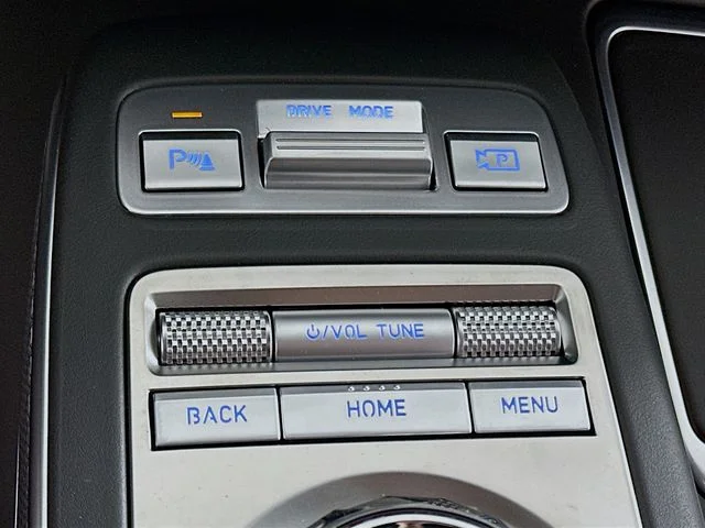 New 2025 Genesis GV70 2.5T