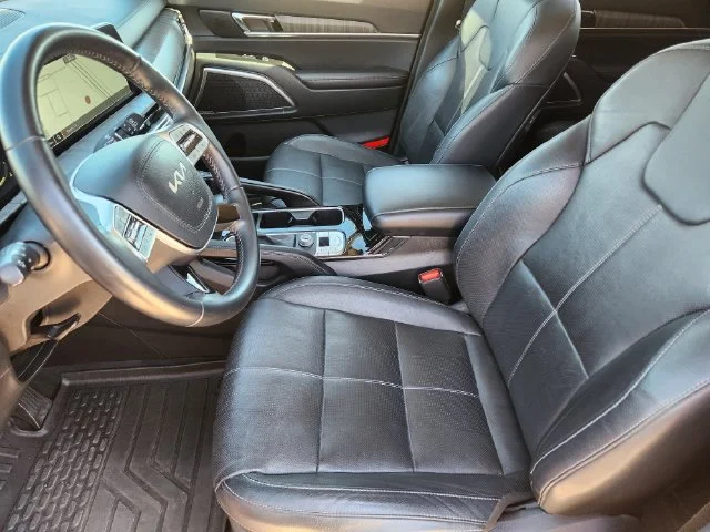 Used 2024 Red Kia EX image 12