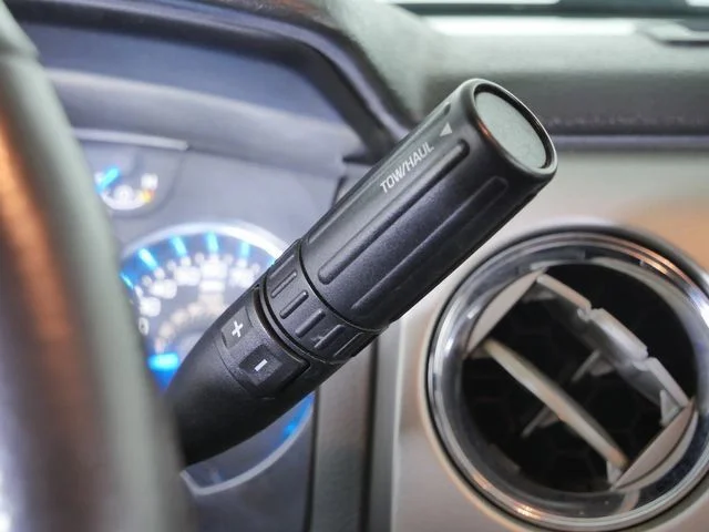 Used 2013 White Ford XLT image 32