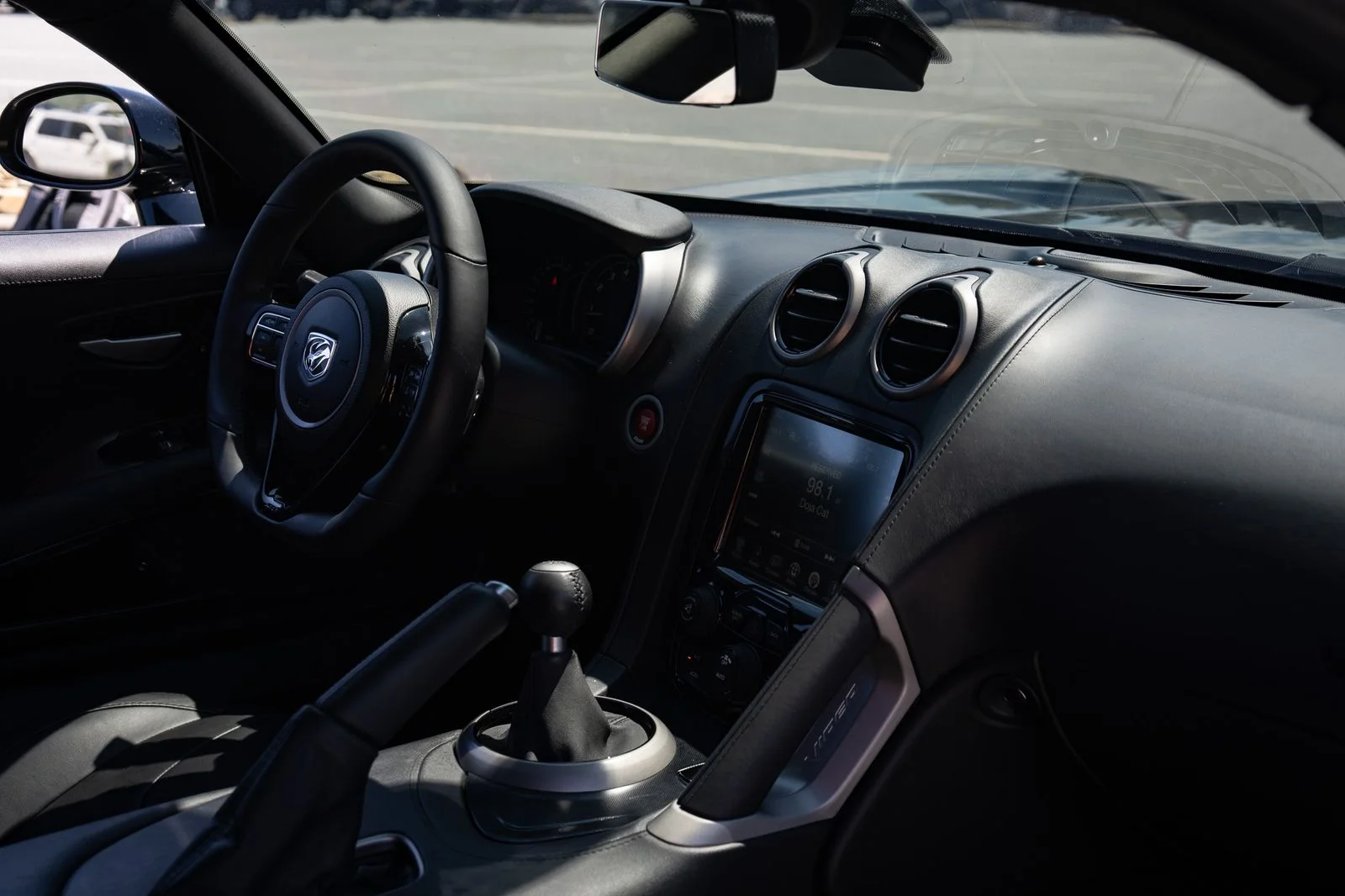 Used 2014 Black Dodge SRT image 42