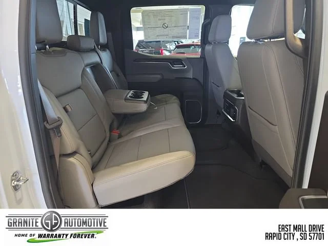 2026 GMC Sierra 1500 SLT - Photo 38