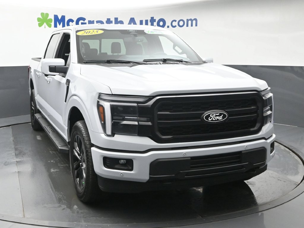 Used 2025 White Ford Lariat image 5
