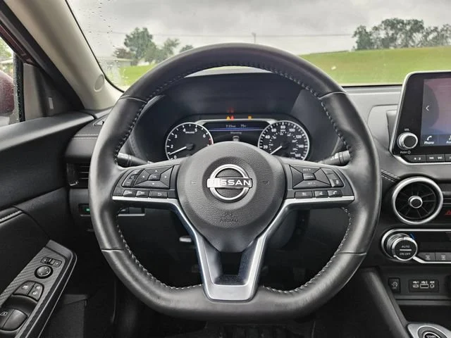 Used 2025 Gray Nissan SV image 14