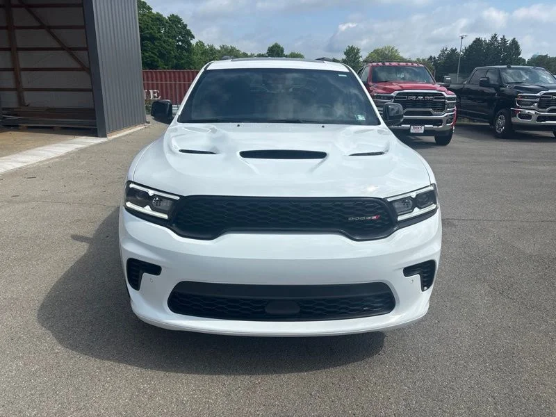 New 2026 White Knuckle Clear-Coat Exterior Paint Dodge GT Plus HEMI V8 image 8