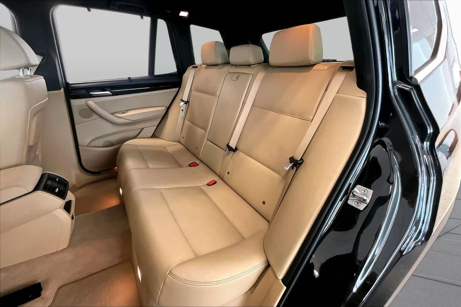 Used 2012 Black Sapphire Metallic BMW 35i image 18