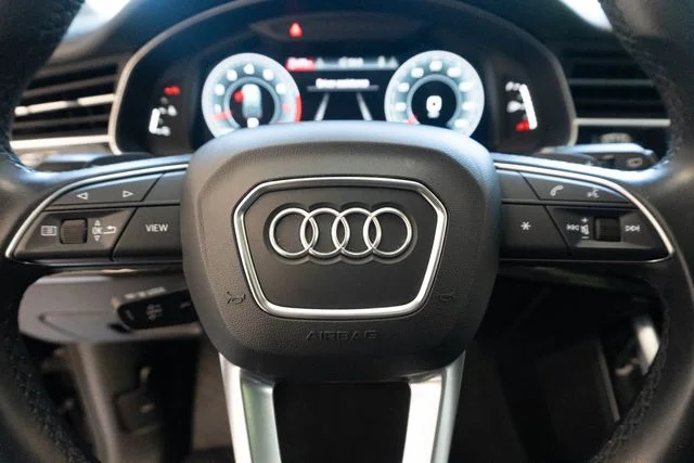 Used 2023  Audi 55 Premium Plus image 25