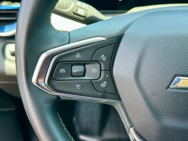 Used 2025 Red Chevrolet LT image 31