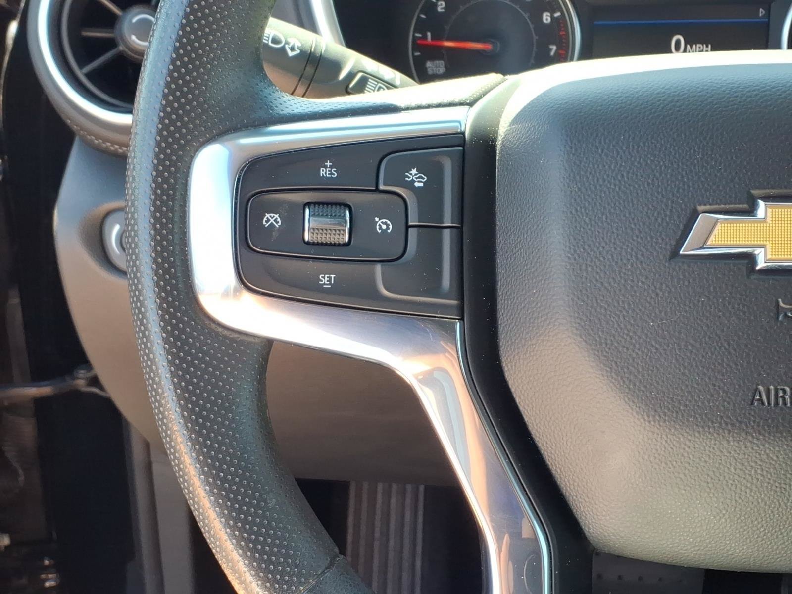 Used 2023 BLACK Chevrolet LT image 18