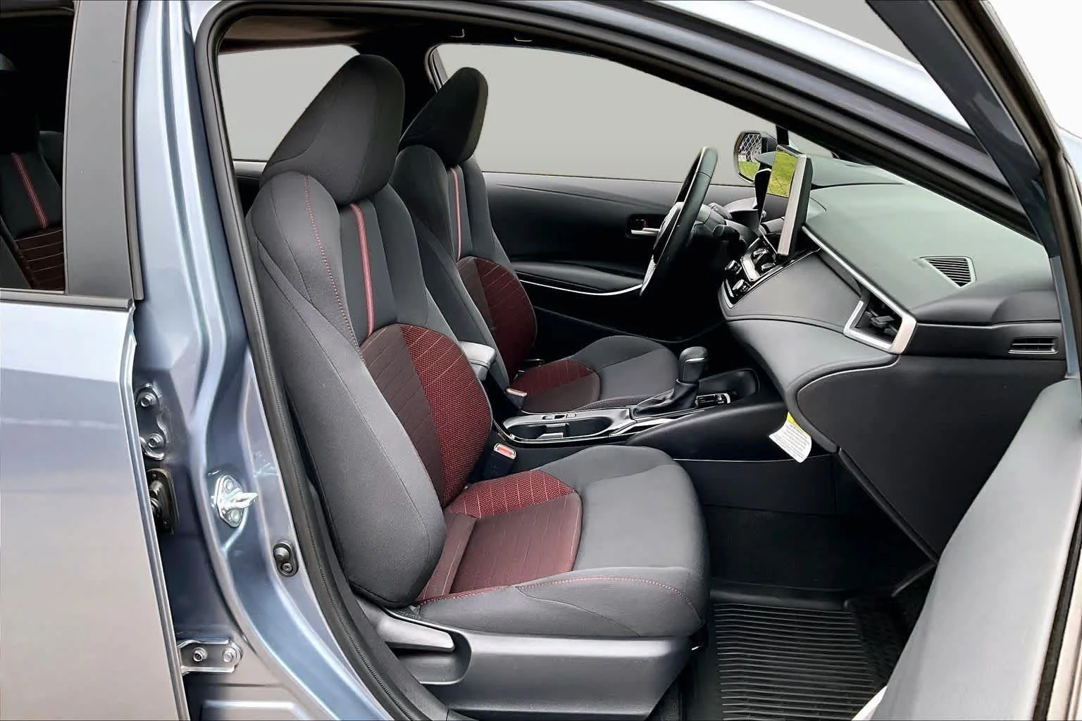 Used 2025 Celestite Toyota SE image 9