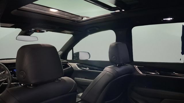 Used 2024 Stellar Black Metallic Cadillac Premium Luxury image 23