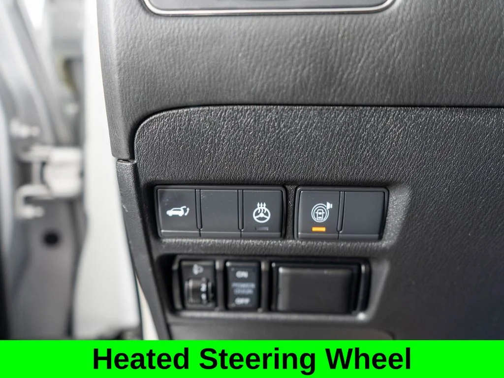 Used 2019 Silver INFINITI LUXE image 23