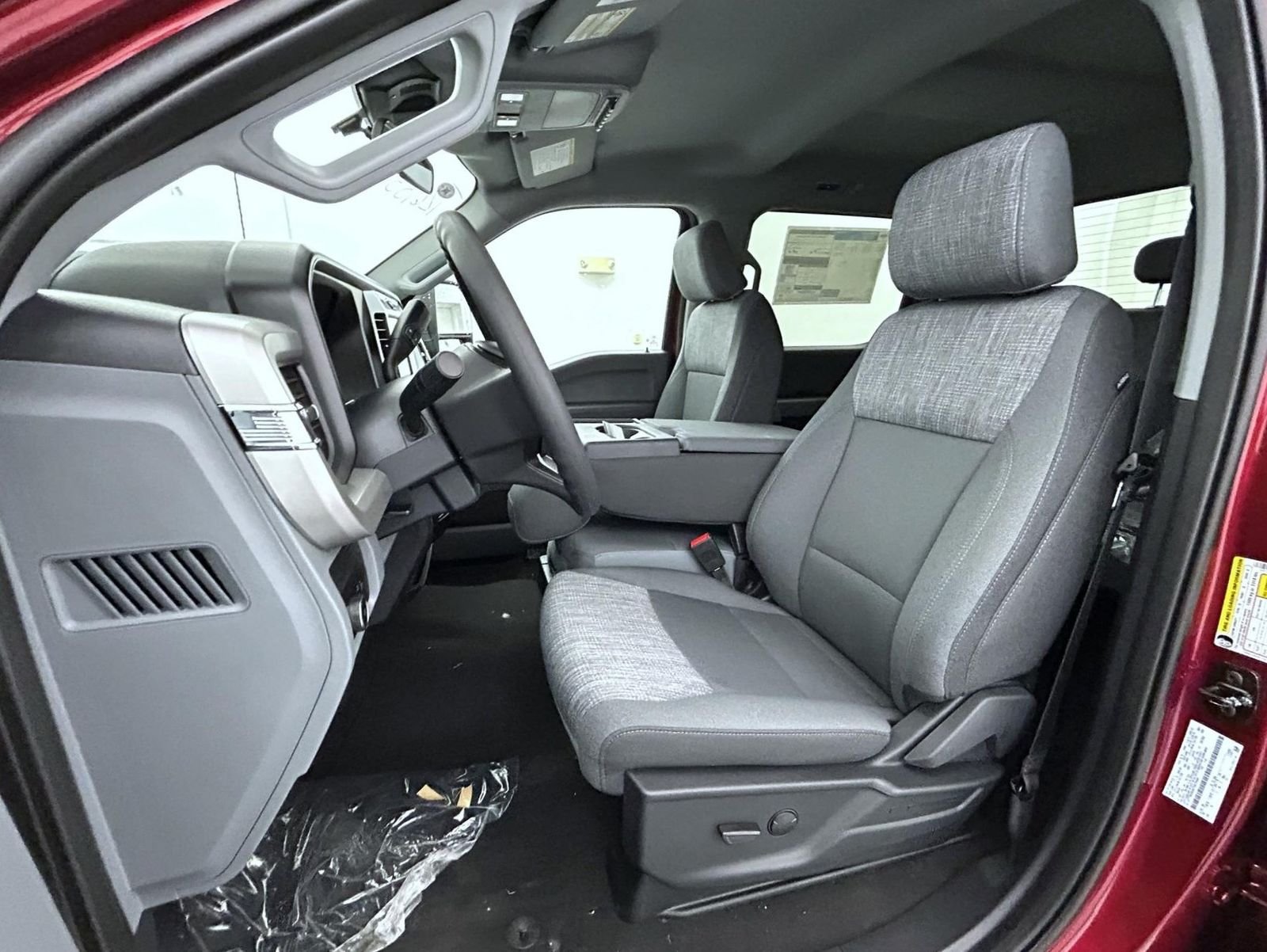 New 2026 Ruby Red Metallic Tinted Clearcoat Ford XLT image 10