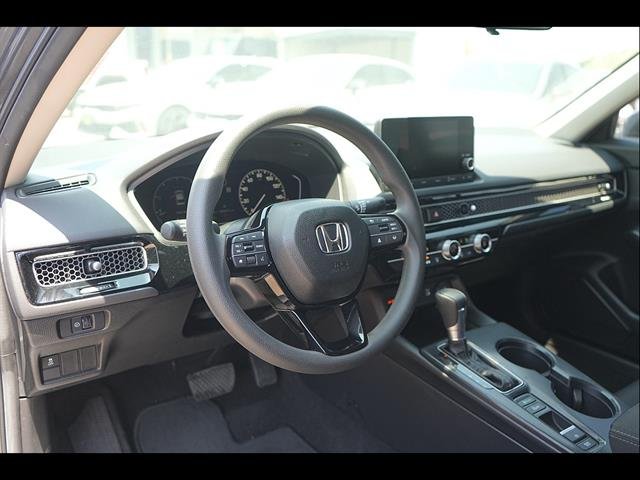 Used 2026  Honda LX image 9
