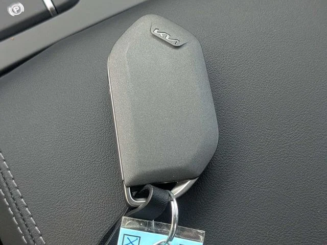 New 2026 Glacial White Pearl Kia LX image 33
