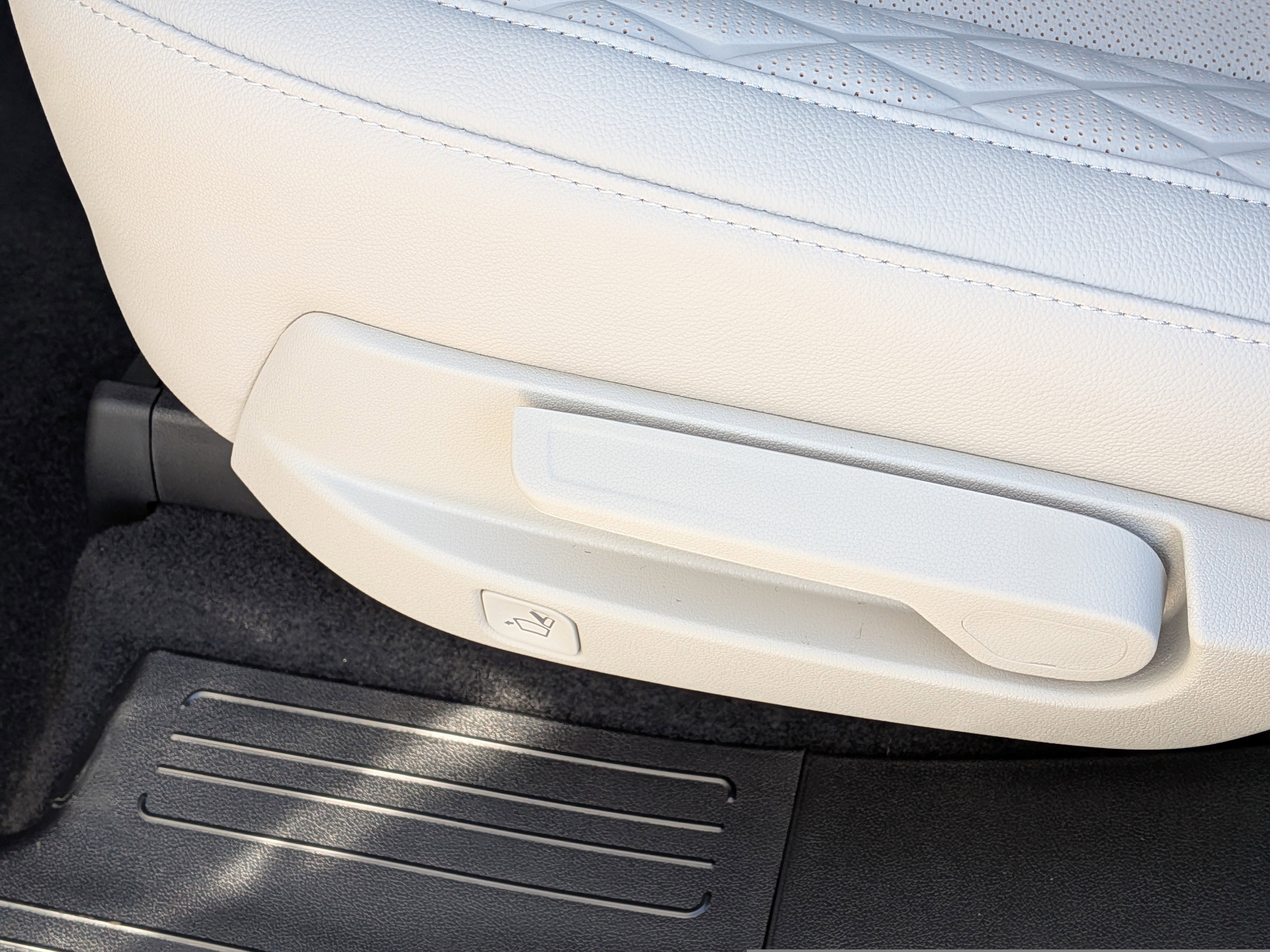 New 2026 Steel Gray Kia X-Line SX Prestige AWD image 18