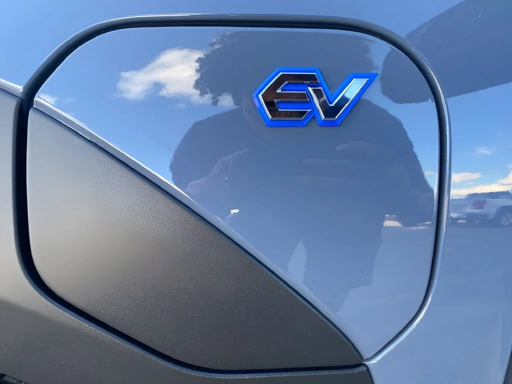 Used 2023 Gray Subaru Limited image 39