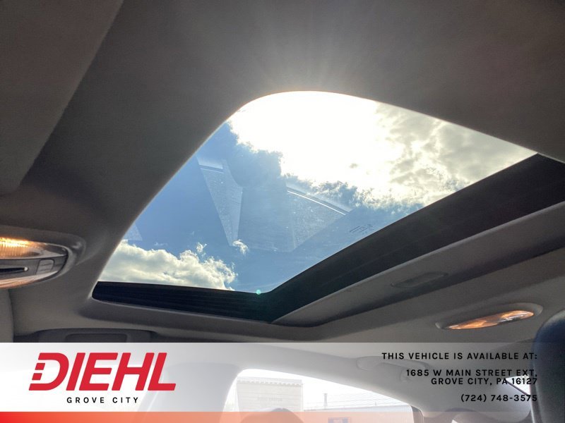 Used 2016 Gray Dodge Limited image 19
