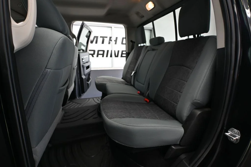 Used 2019 Black Ram Big Horn image 42