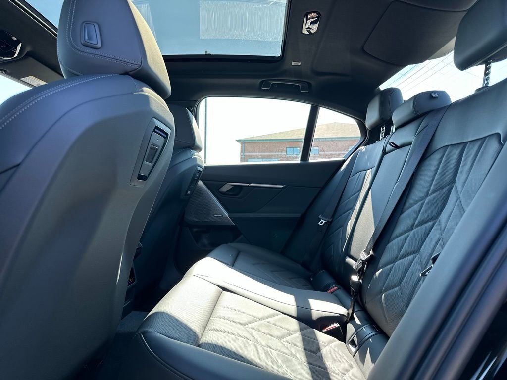 New 2026 Black Sapphire Metallic BMW 530i xDrive image 20