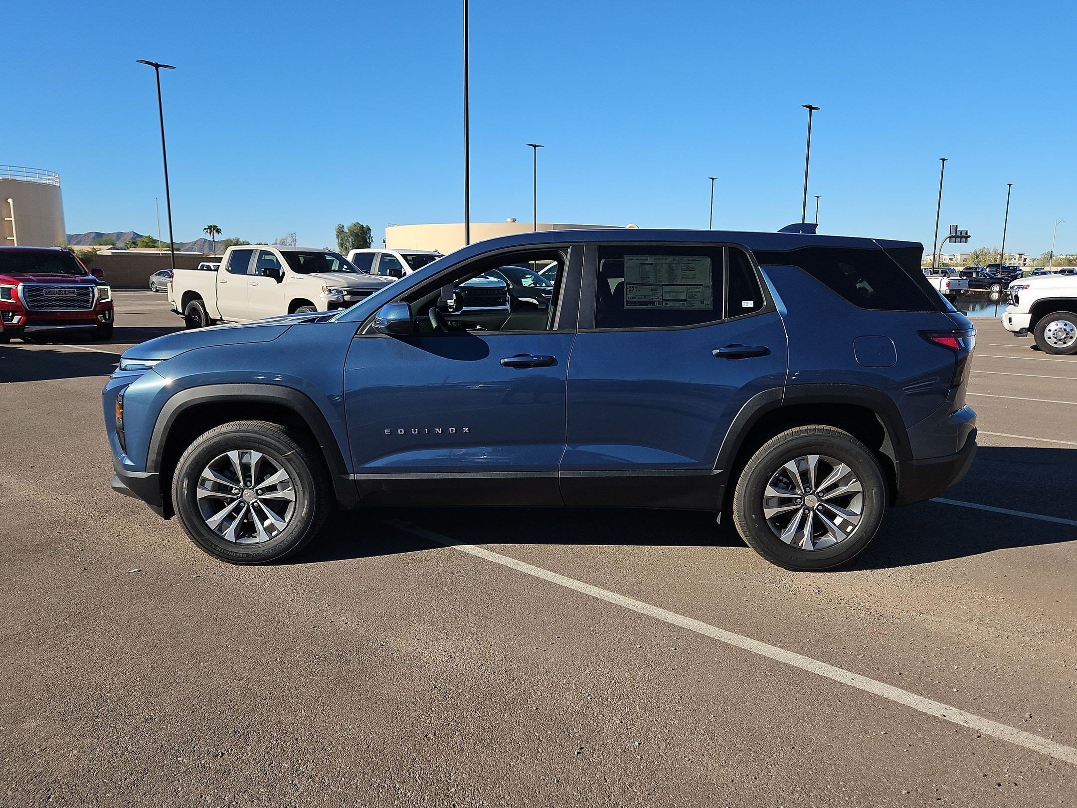 2027 Chevrolet Equinox LT - Photo 12
