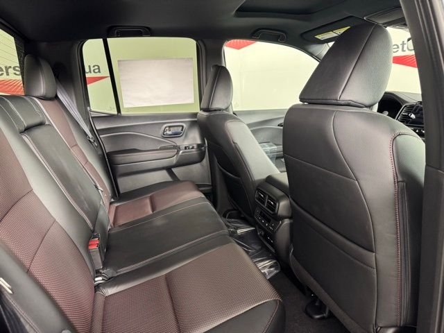 2026 Honda Ridgeline Black Edition - Photo 9