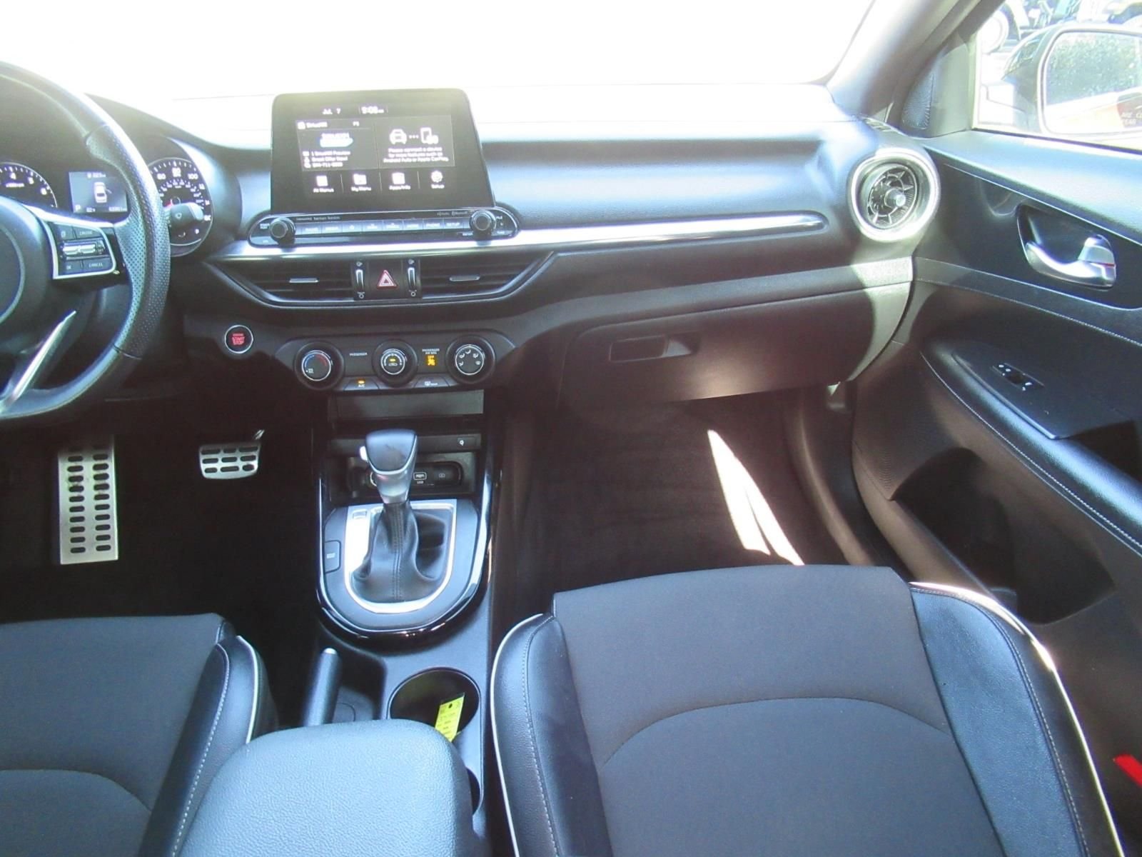Used 2020 Red Kia GT-Line image 17