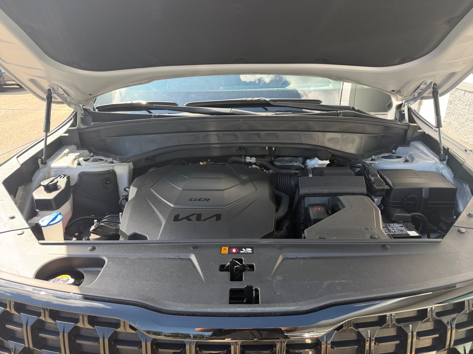 Used 2024 Wolf Gray Kia SX Prestige X-Line image 6