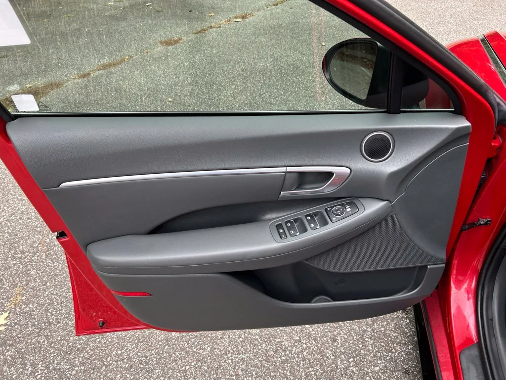 Used 2020 Red Hyundai SEL image 13