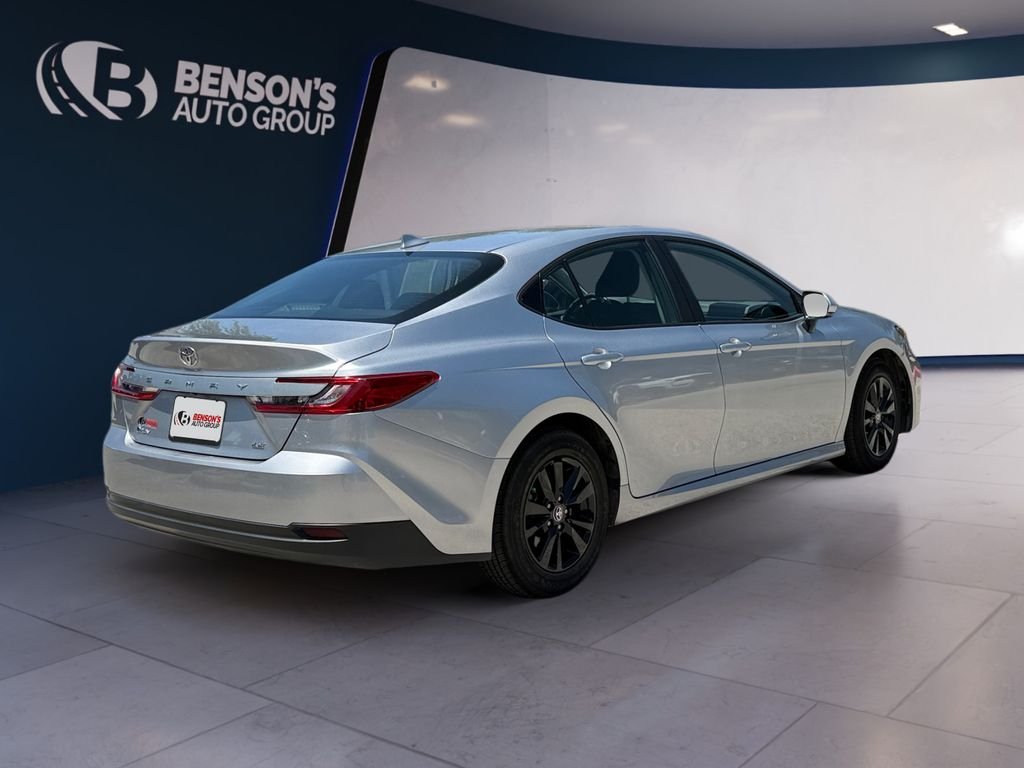 Used 2025 Silver Toyota LE image 5