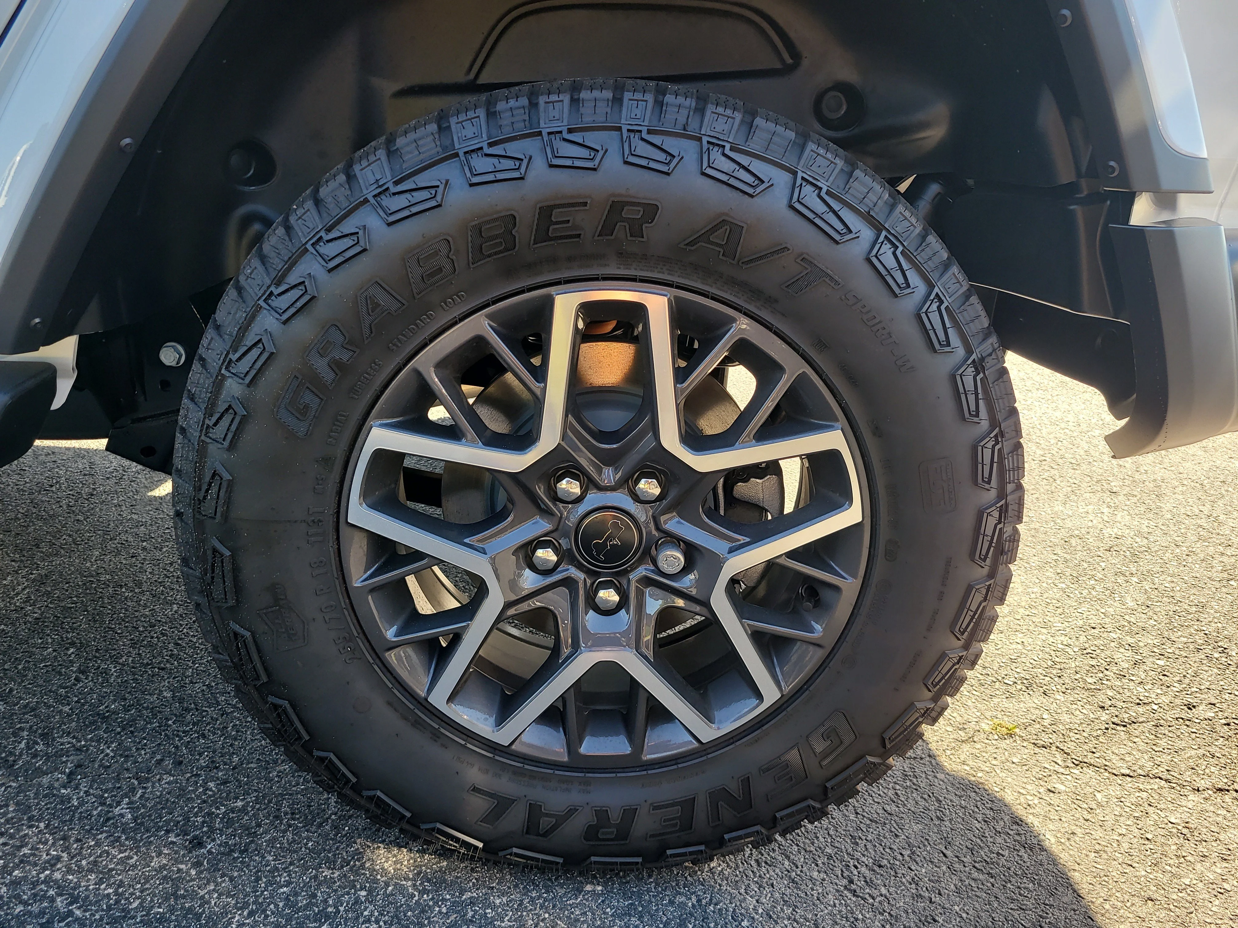 New 2026 Bright White Clearcoat Jeep Sahara image 9