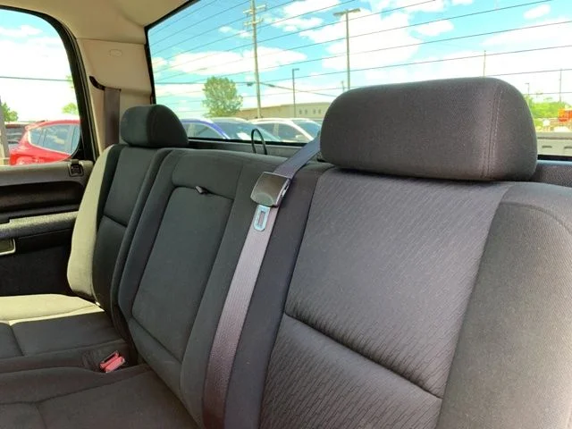 Used 2013 Gray GMC SLE image 11