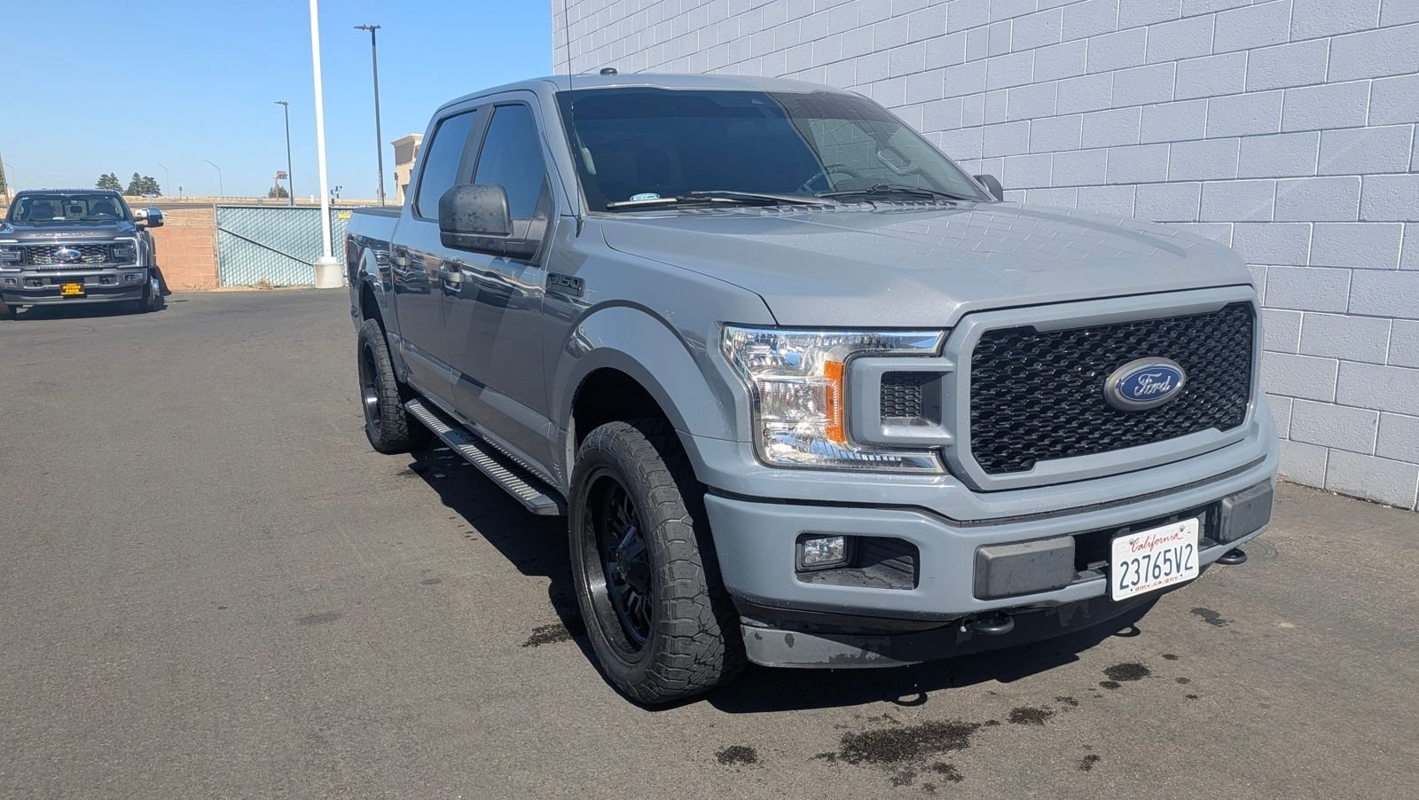 Used 2019 Black Ford XL image 3