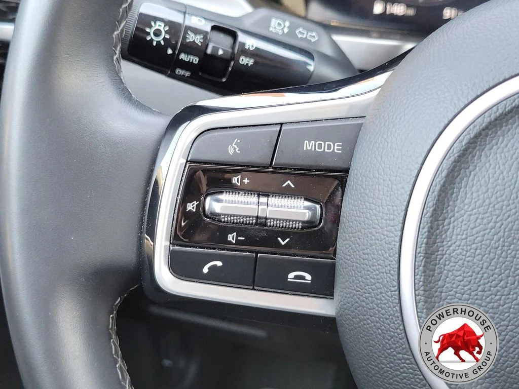 Used 2023 Gray Kia SX image 33