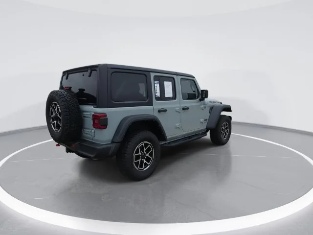 Used 2024 Gray Jeep Rubicon image 8