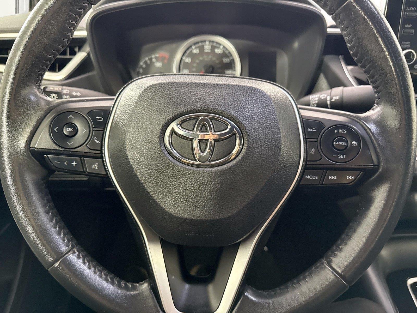 Certified Used 2022 Classic Silver Metallic Toyota SE image 15