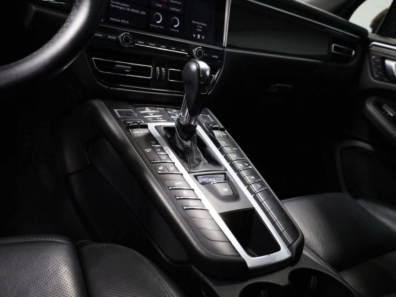 Used 2020 Vulcano Gray Metallic Porsche Macan image 29