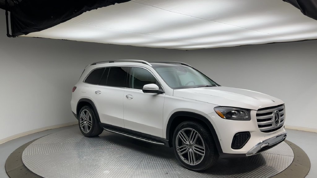 Used 2024 Polar White Mercedes-Benz GLS 450 image 8