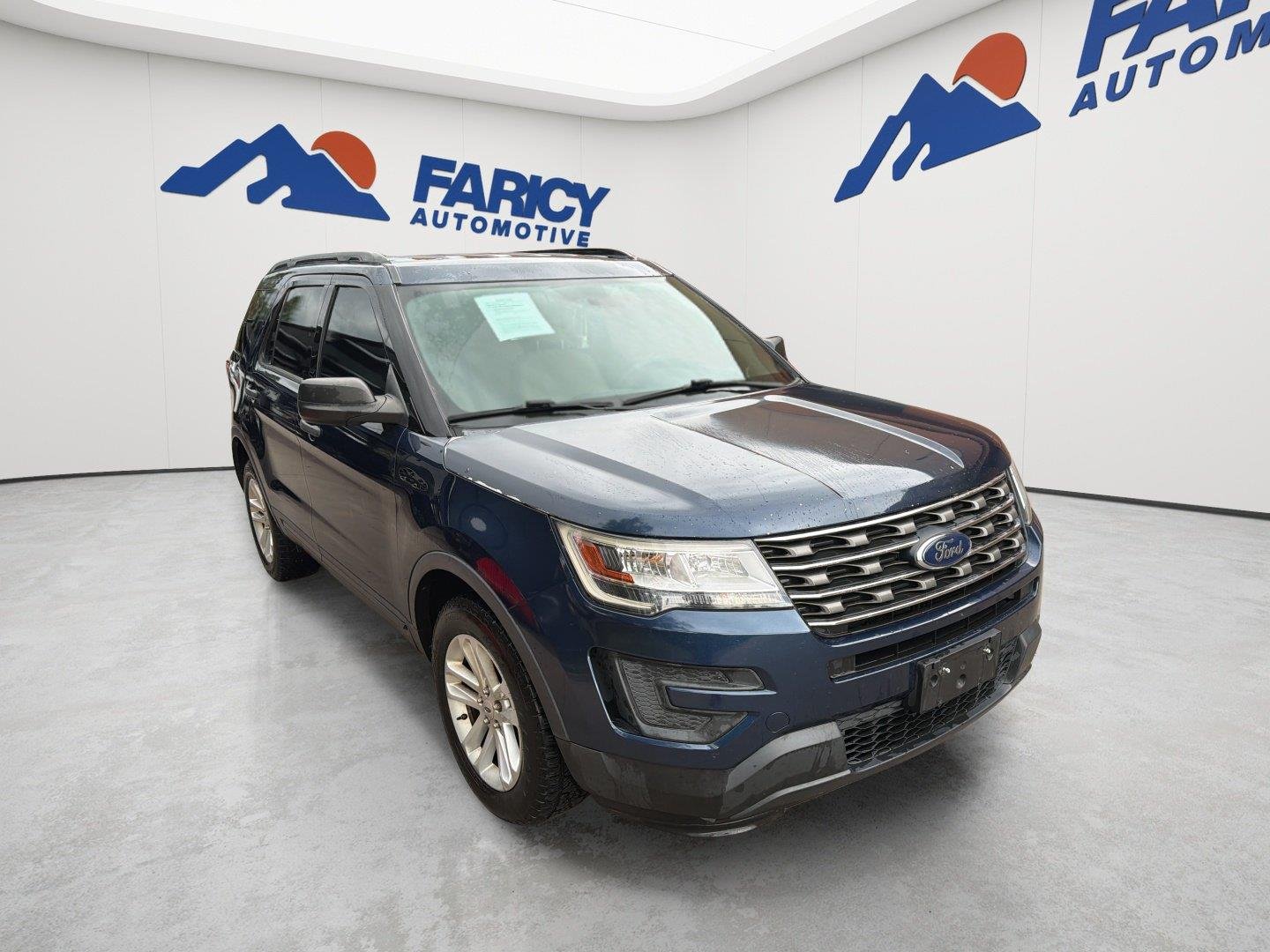 Used 2017 Blue Jeans Ford Base image 2