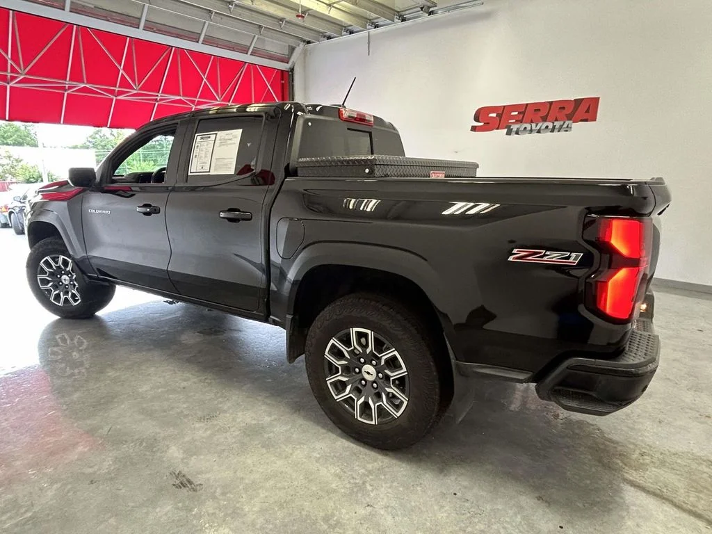 Used 2025 Black Chevrolet Z71 image 6