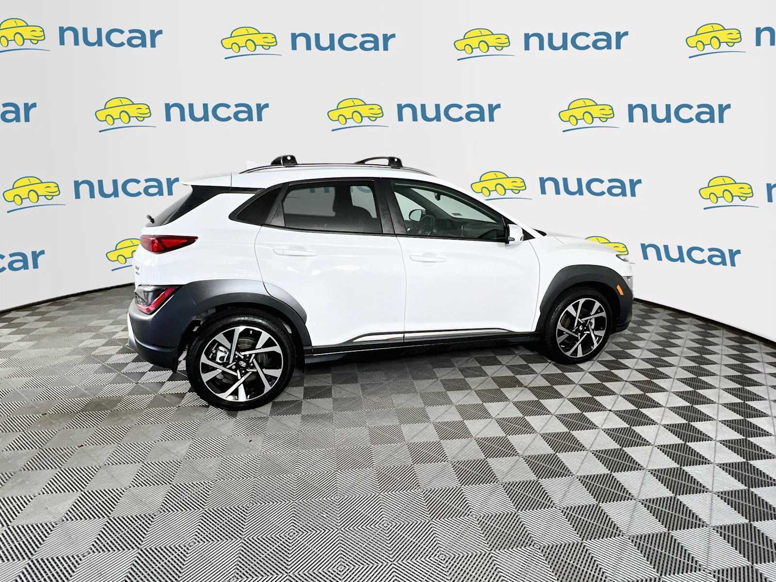 Used 2023 Lunar White Hyundai Limited image 8